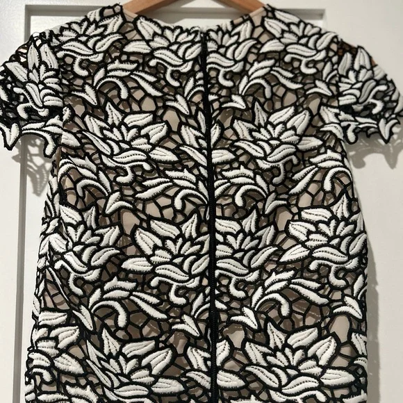 Alice + Olivia matching set.  NWT. Size 2. - Picture 2 of 6